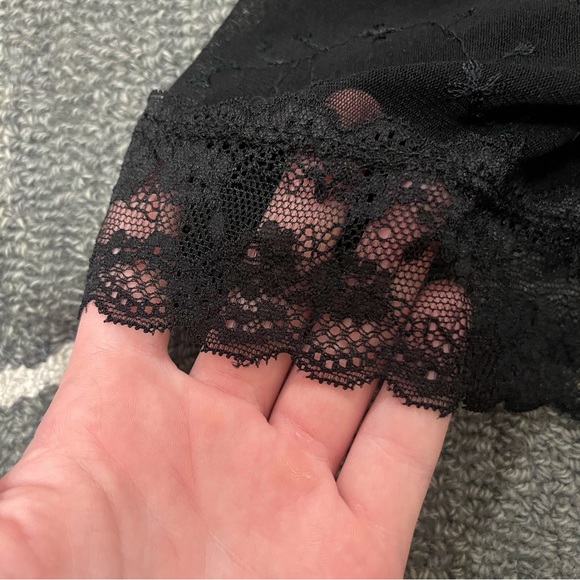 Urban Outfitters Lace Tube Top - Picture 5 of 8